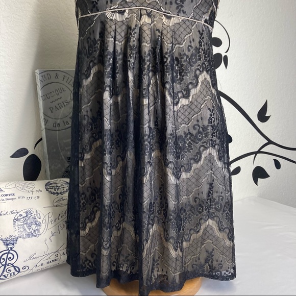 Marciano Lace And Silk Dress, Sz Small, black&Gold - Picture 3 of 12